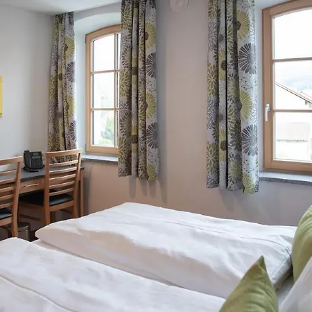 Zur Post Hotel Lalling